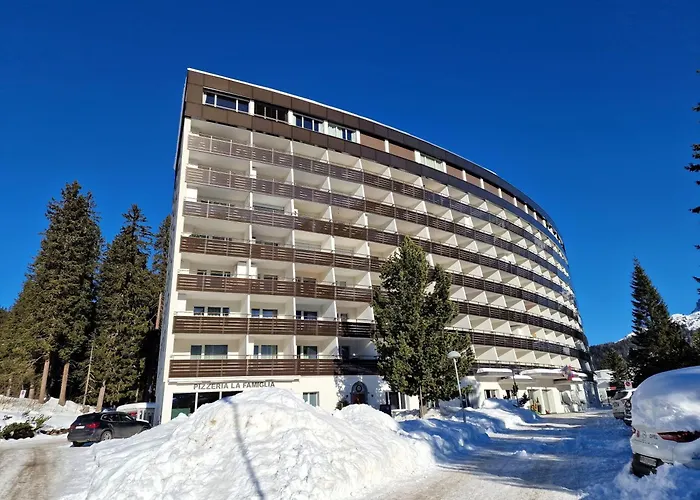 Wunderschoene Mitten In Apartment Arosa